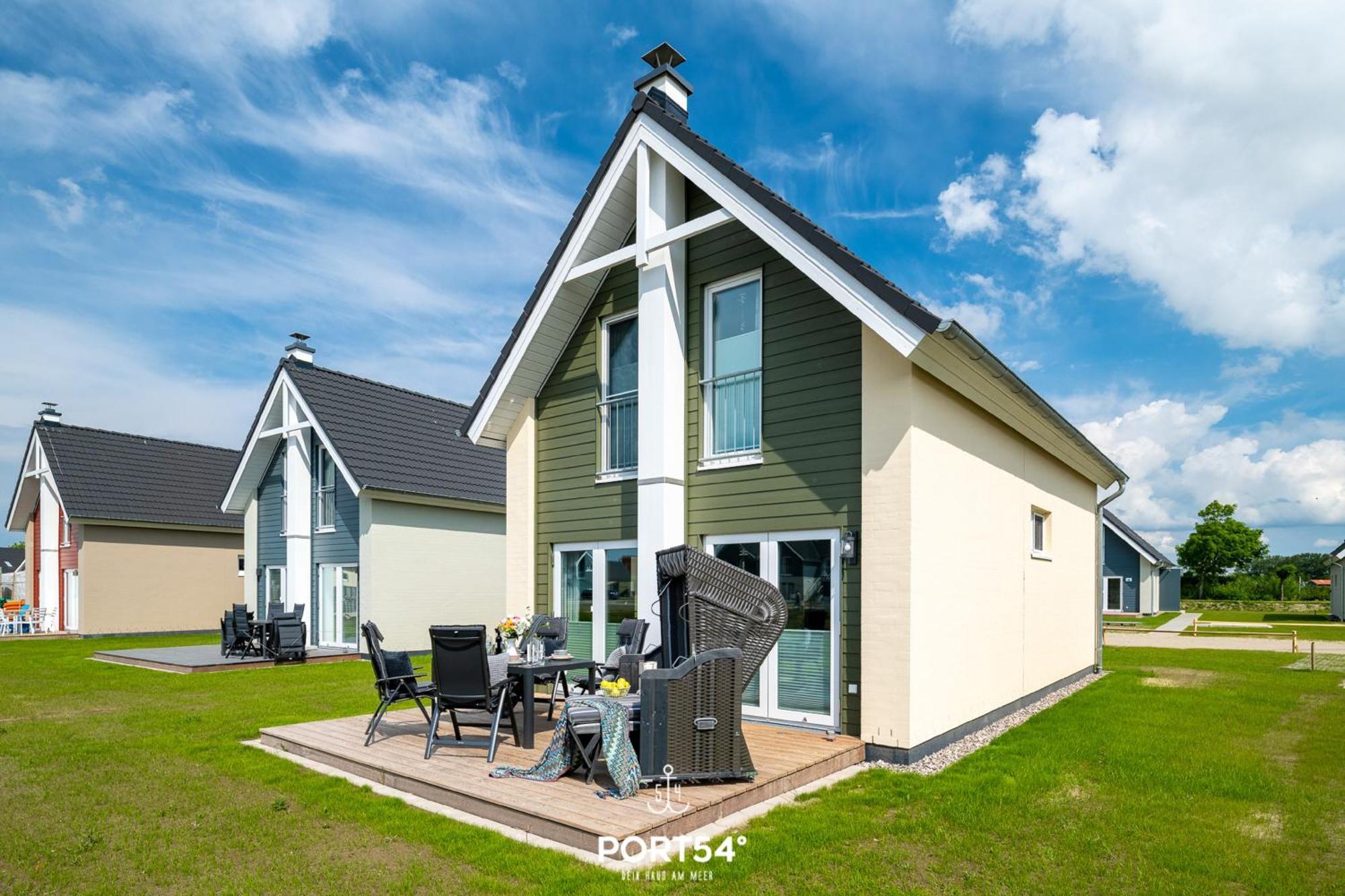 Holiday home Luette Diekhuus *