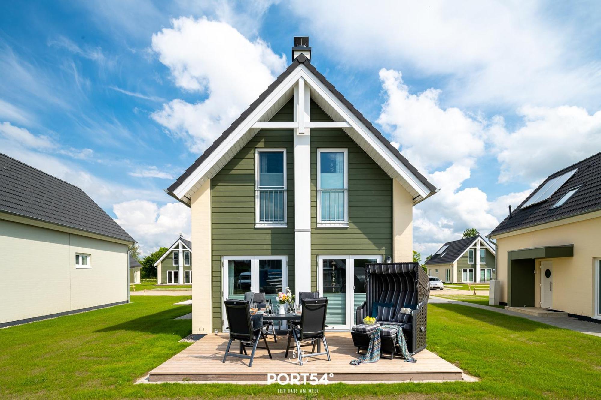 Holiday home Luette Diekhuus *